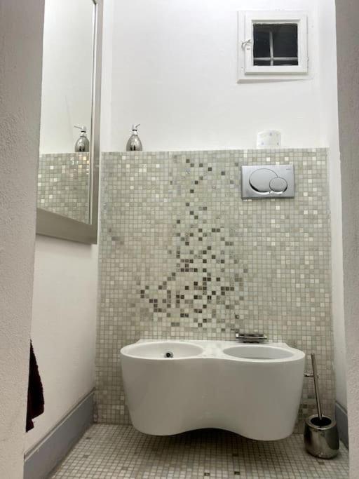 II Sogno Nel Vicolo Apartment ปิซา ภายนอก รูปภาพ